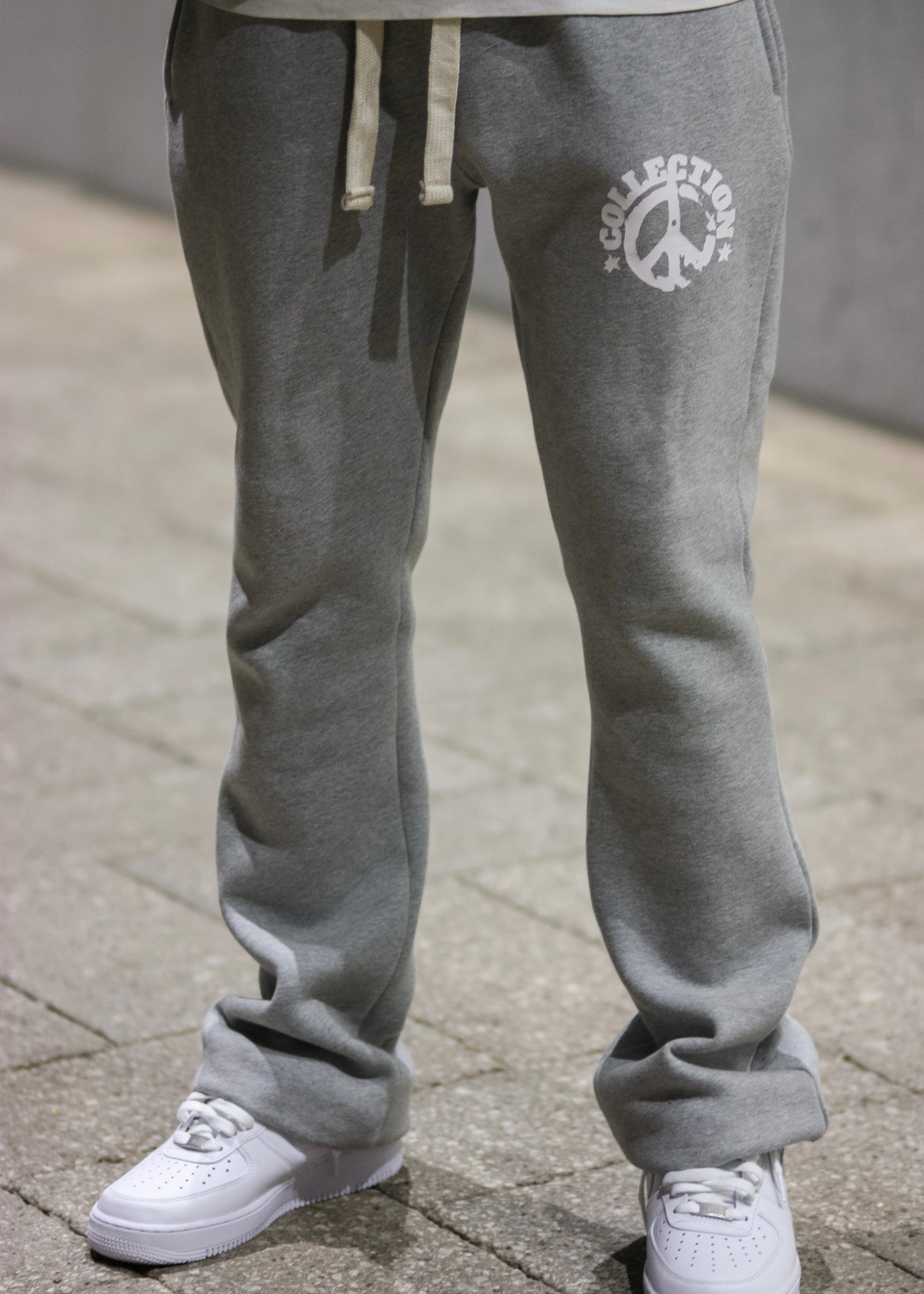 Piece Collection Joggers | Grey / White