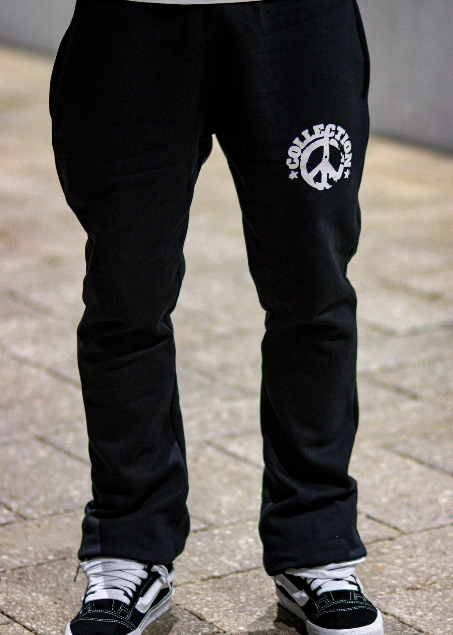 Piece Collection Joggers | Black / White